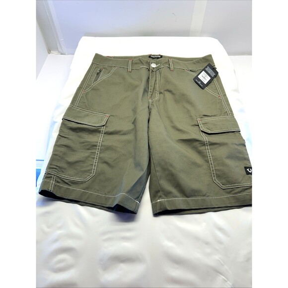 True Religion Cargo Shorts Knee Length Kalamata Green SZ 34 Men New w/Tags - Picture 1 of 7